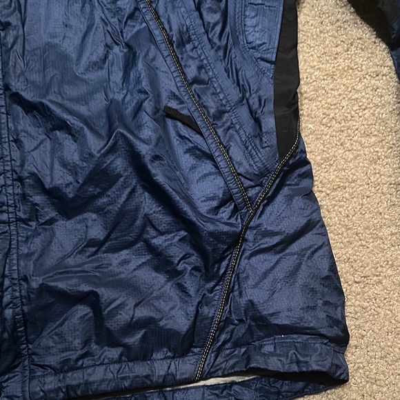 REI Men's Navy and Black Windbreaker - Picture 9 of 12